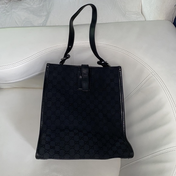 Authentic GUCCI Monogrammed Bag - Picture 3 of 10